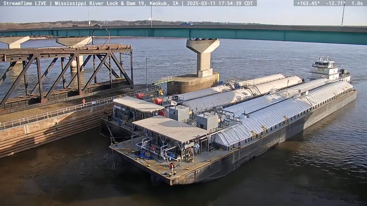Back to Back tows at Keokuk 3-11-25, part 1! With Frank T Stegbauer