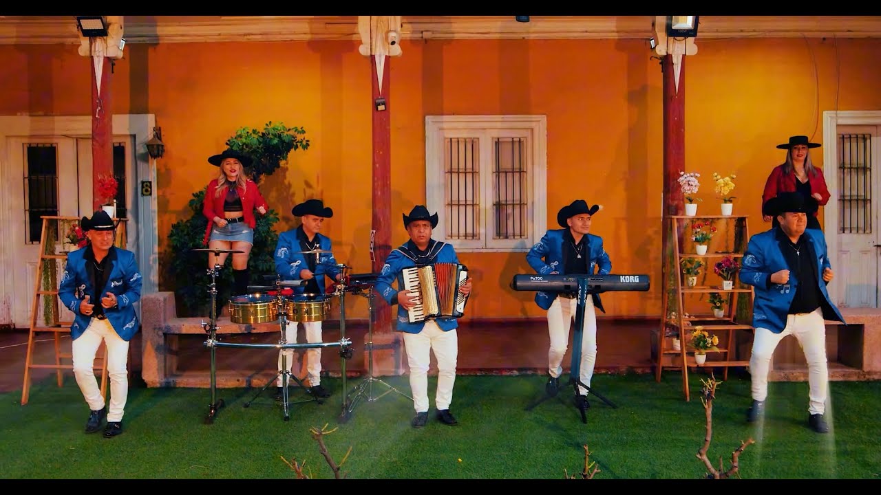 Los Huasos del Sur - Mi Tierra Panameña (Video)