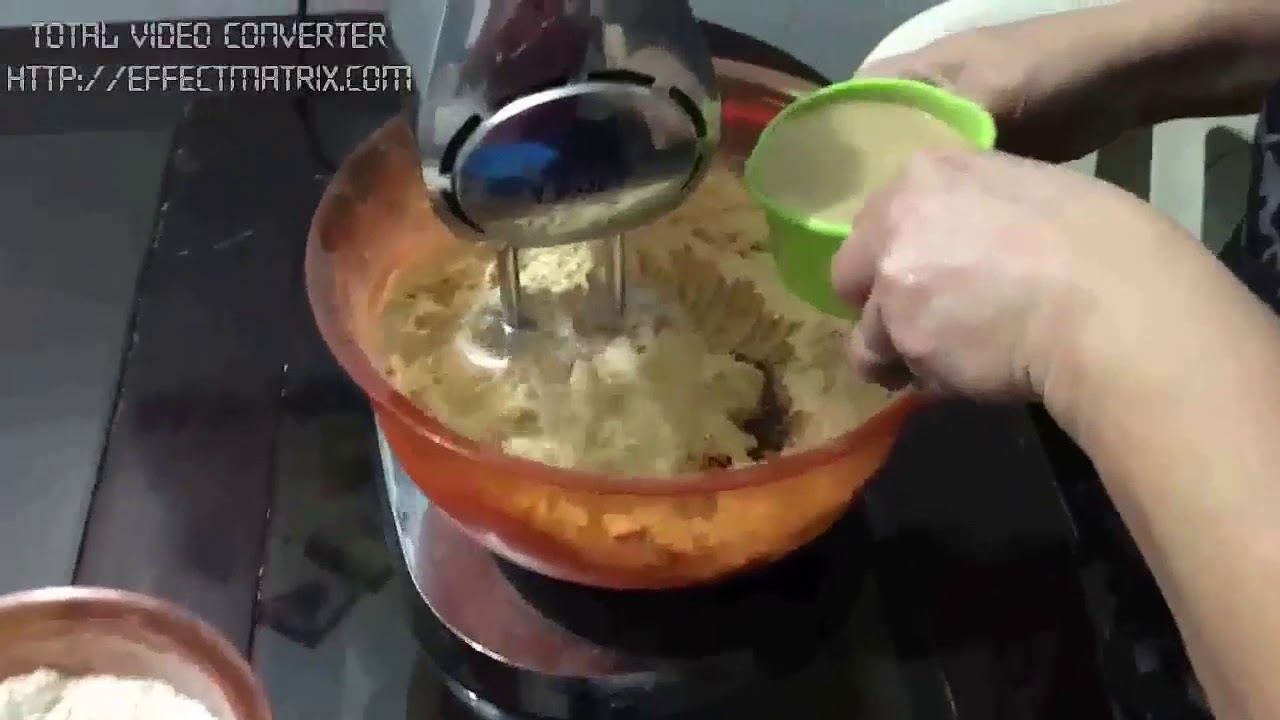 Dulce Antojo Pasteler&iacute;a - Preparaci&oacute;n de Torta