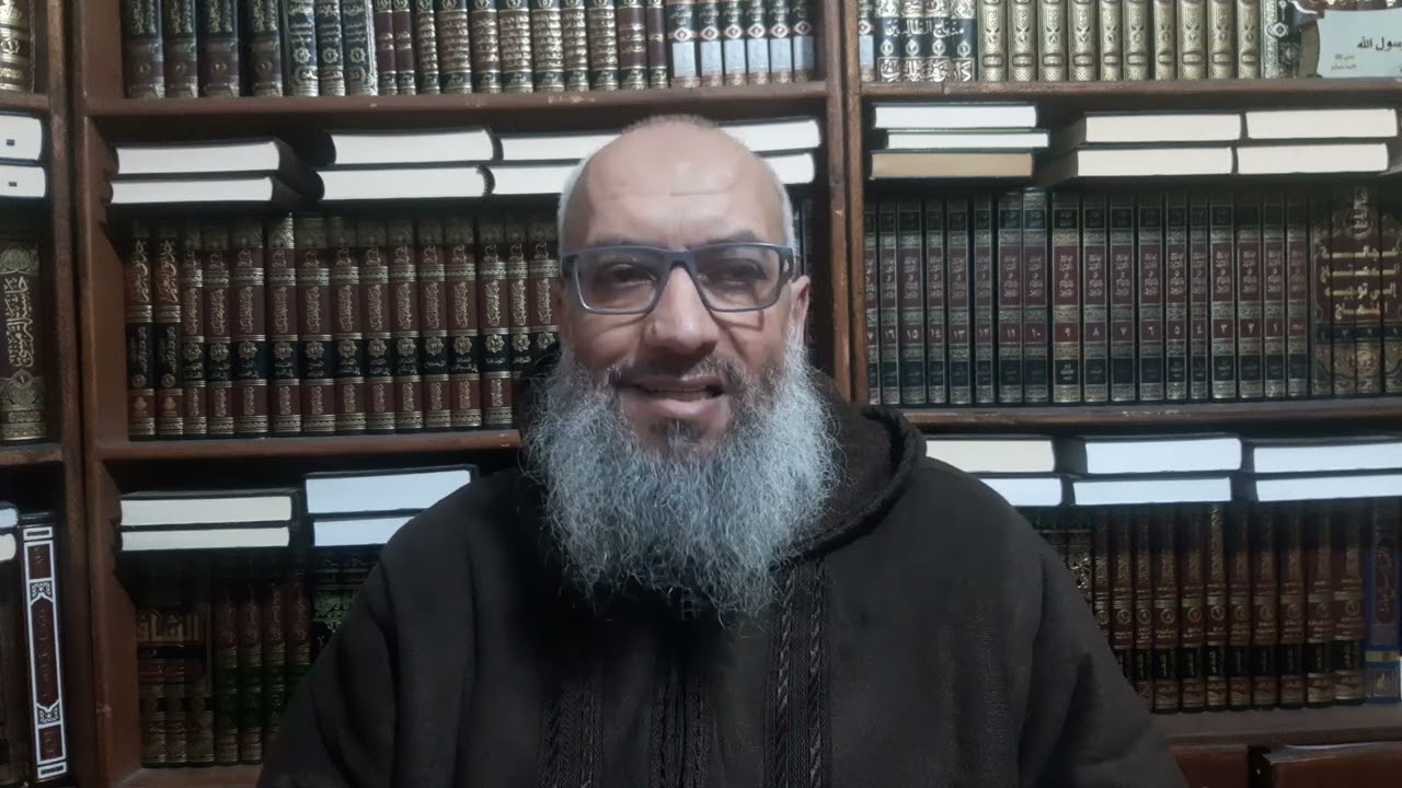 إمتناع الصائم عن الاكل عند أذام الفجر الثاني