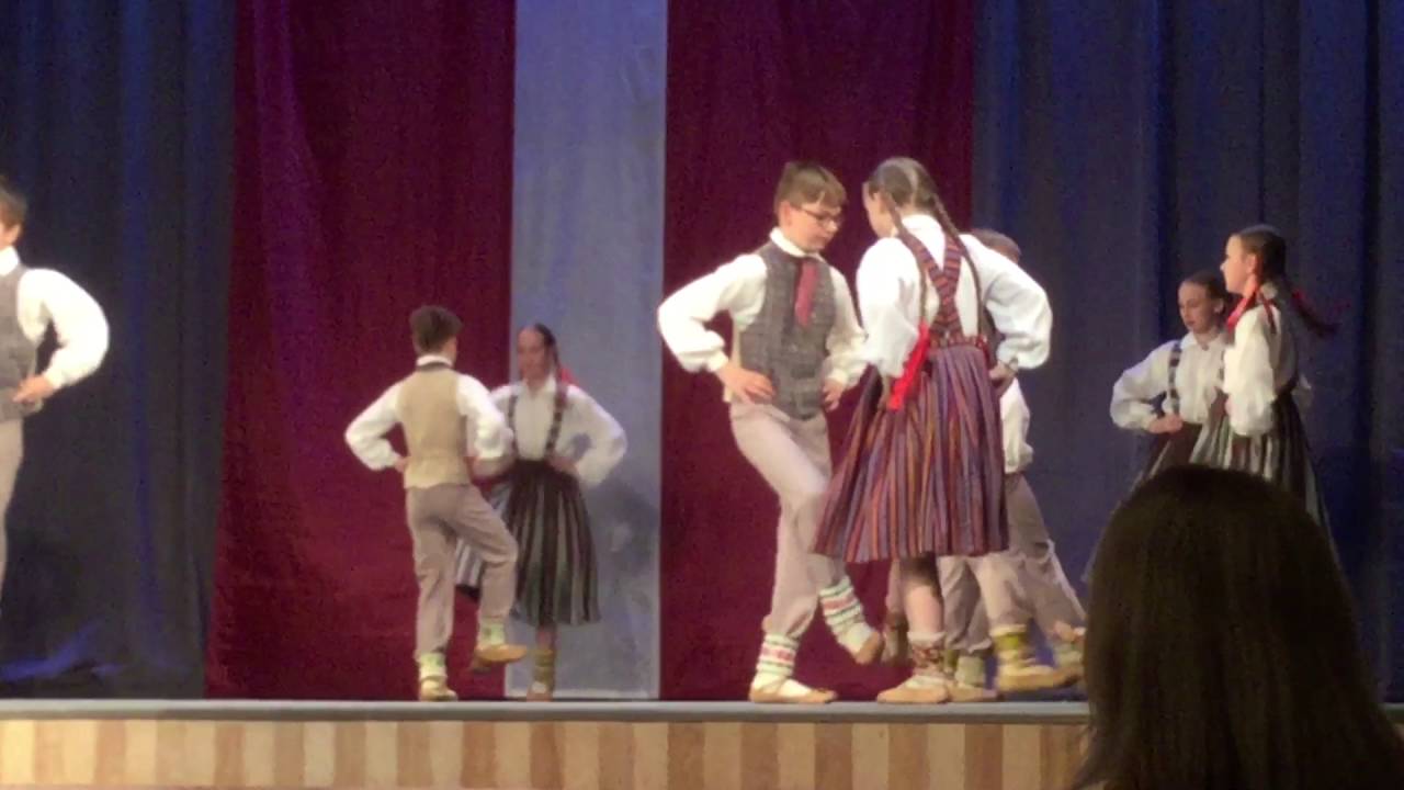 Baltā galdauta svētki Aizkrauklē, Tūdaliņ, tāgadiņ, Klimpiņpolka, Sudmaliņas. 03.05.16