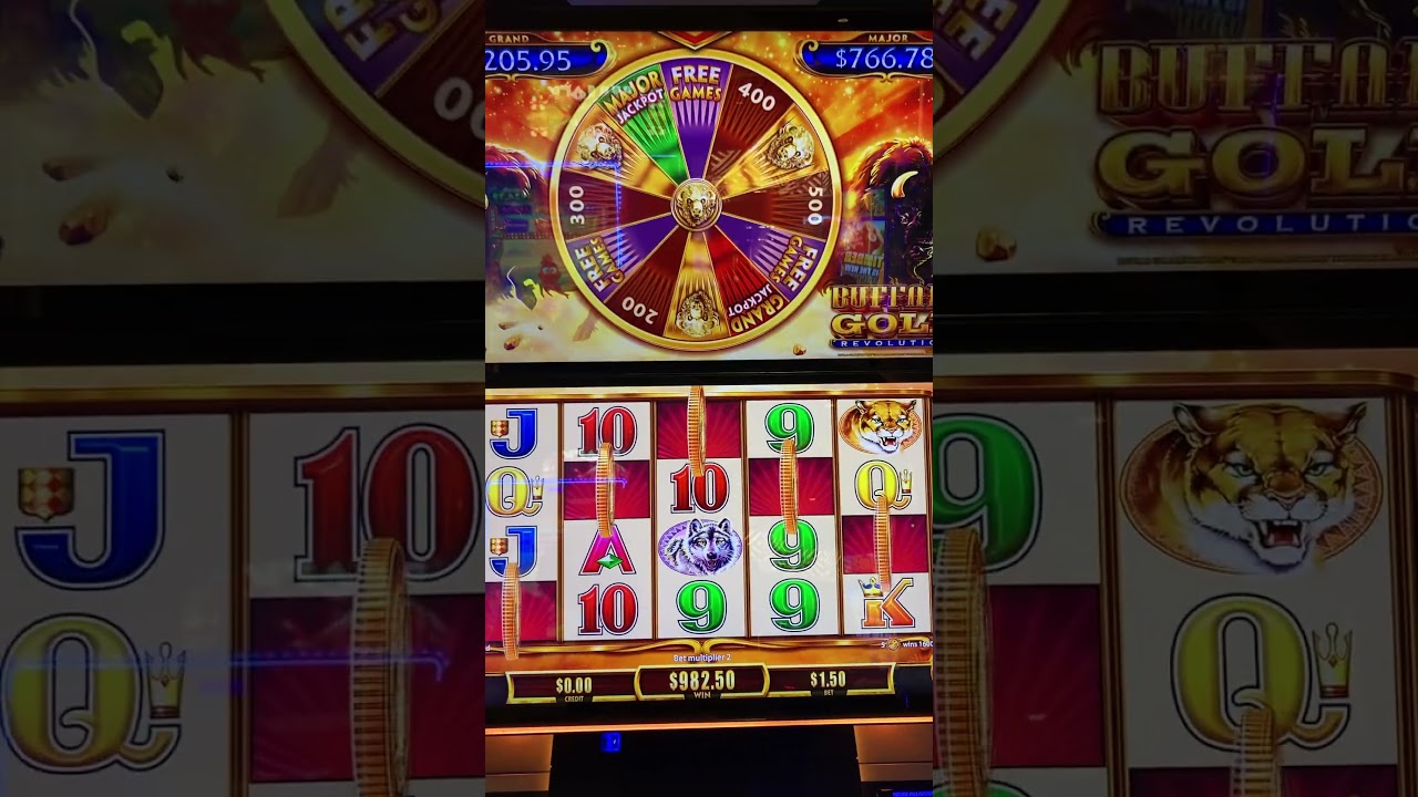 Friday night rare 5 coins bonus win on Buffalo Gold Revolution.