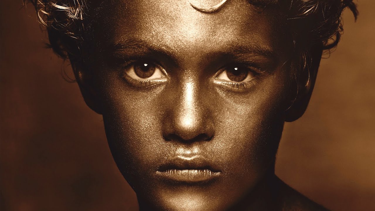 The light Albert Watson shapes - the story behind the image of Golden Boy