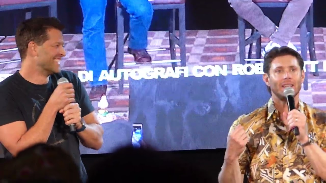 Jensen & Misha - Transition between their panels (JIB11)