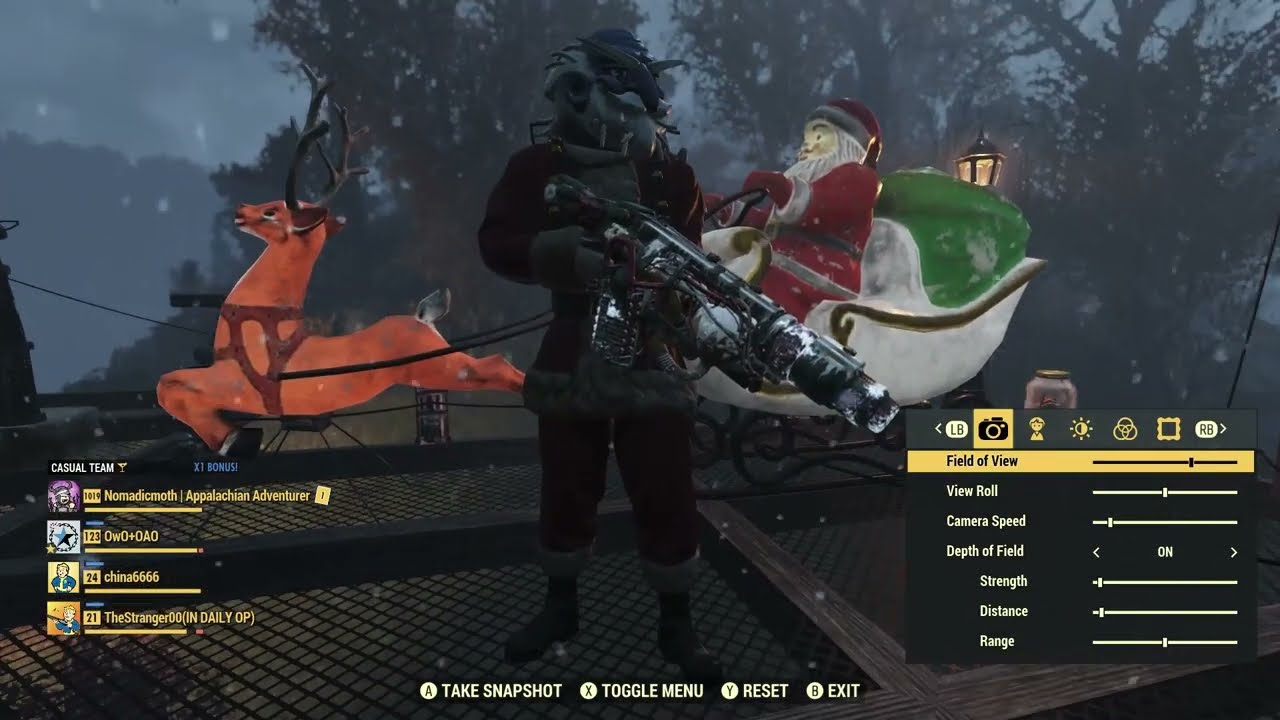 Fallout 76 - Merry Christmas 2025 - Bloodied FFR Cryolator - Snowball Fun Gun