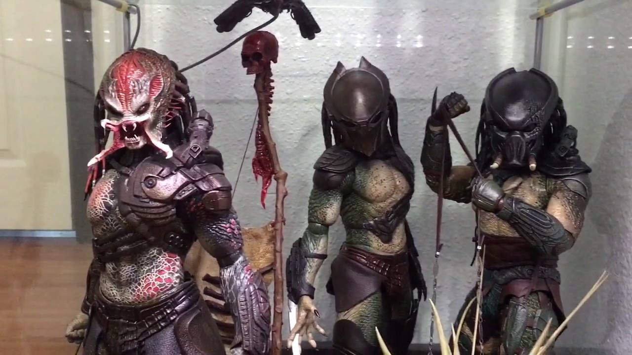 Hot Toys Predator Collections