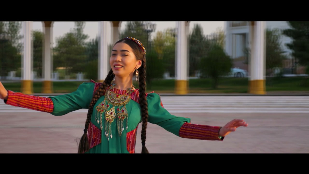 Gowher Hajymyradowa,    Uzukjemal Kadyrowa  (kompozisiya)