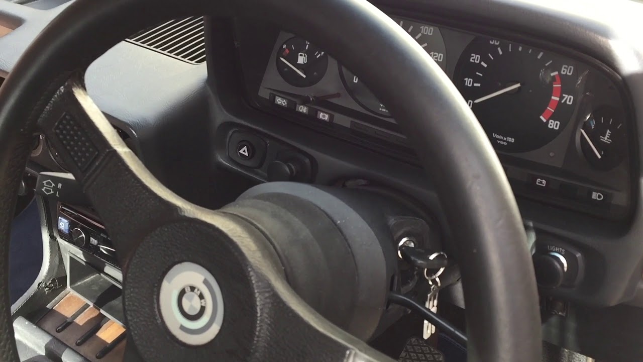 1981 BMW M535i Interior