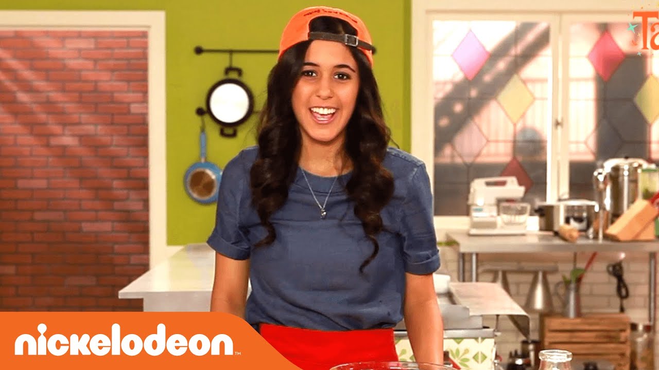 Talia in the Kitchen | Foodie Friday: Halloween Pumpkin French Toast | Nick
