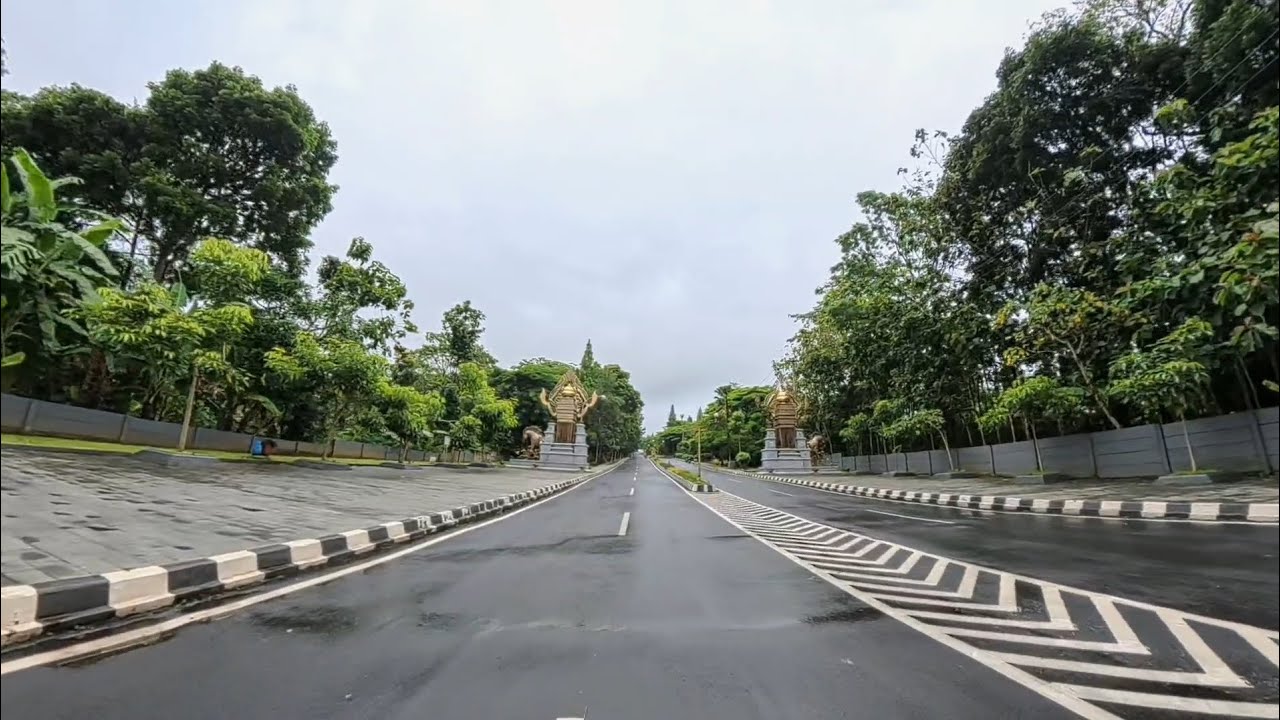 KUNINGAN SETELAH HUJAN 
