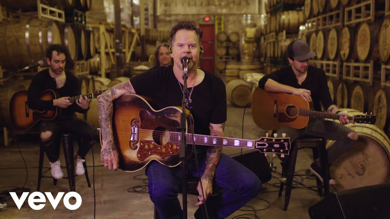 Gary Allan - Don't Tell Mama (Live - Whiskey Wednesdays)