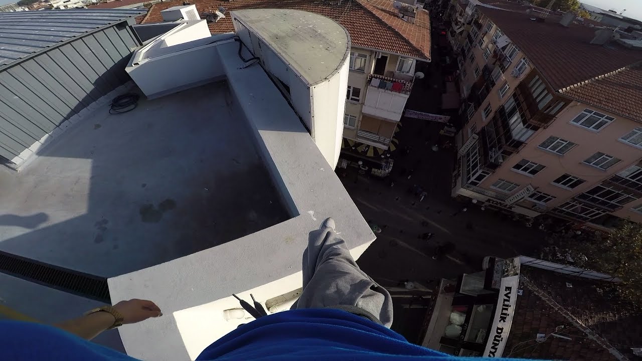 ACELE ETMEM GEREK.!! (POV PARKOUR ROOF CULTURE)