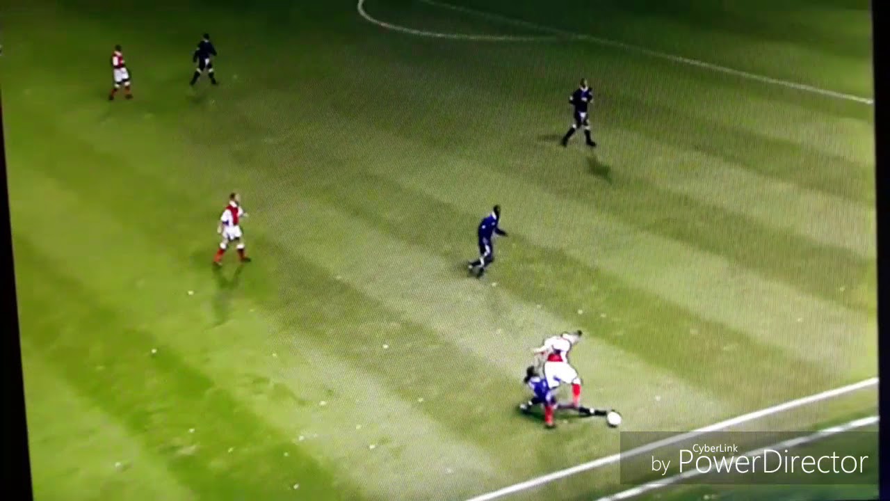 Dennis bergkamp-unseen brilliant moments(simple& intelligent)