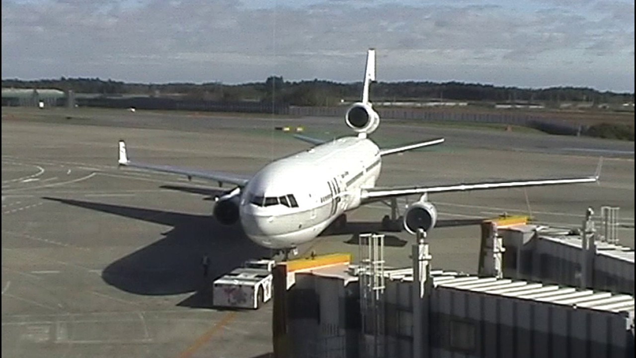 Tokyo Narita airport 2003