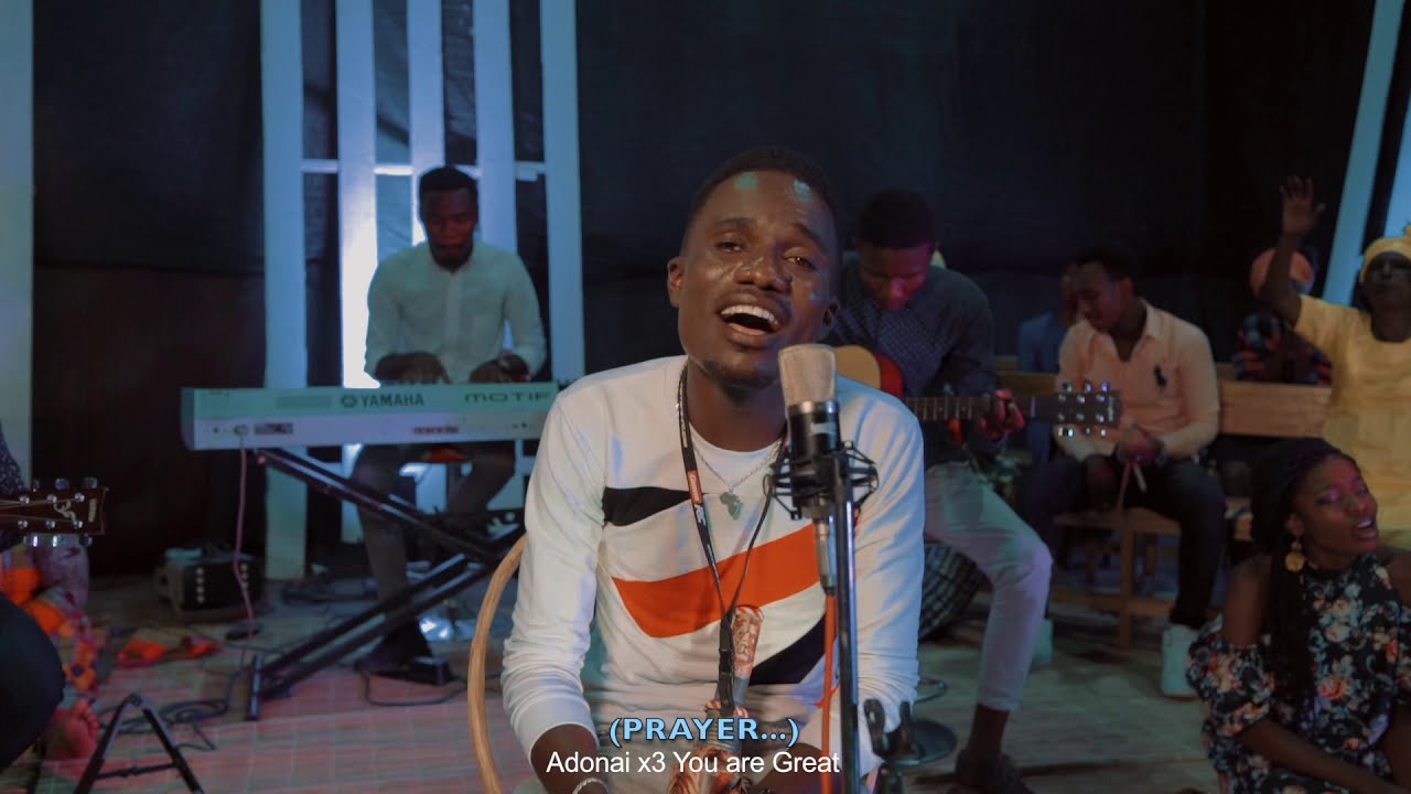 WAWEZA by UHURU Danny Stone  Ft Samuel MPENZI (Official Video)