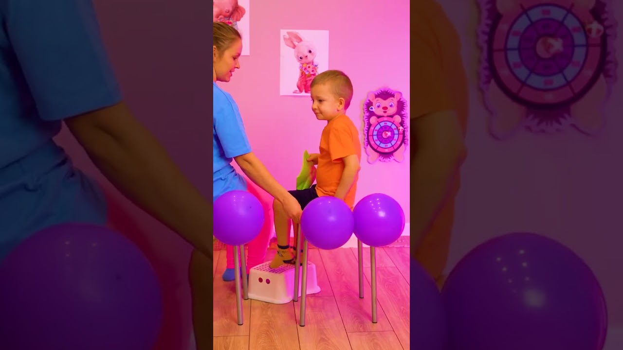 How to Use Toilet Paper! 🚽🧻 Easy Lesson for Kids! 💩✨