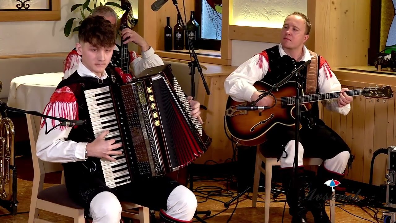 Domen Zupančič - S harmoniko v hribe, Smučarski ples / 19. Tekmovanje za nagrado Avsenik