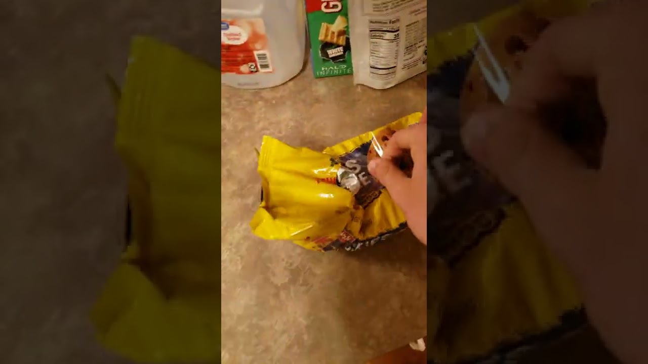 Cookie Master: Chips Deluxe Keebler Fudge Dipped Duos