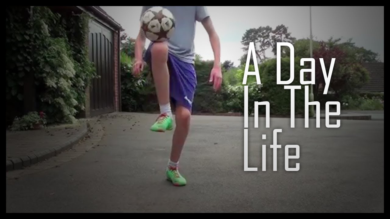 A Day In The life | Footballskills98