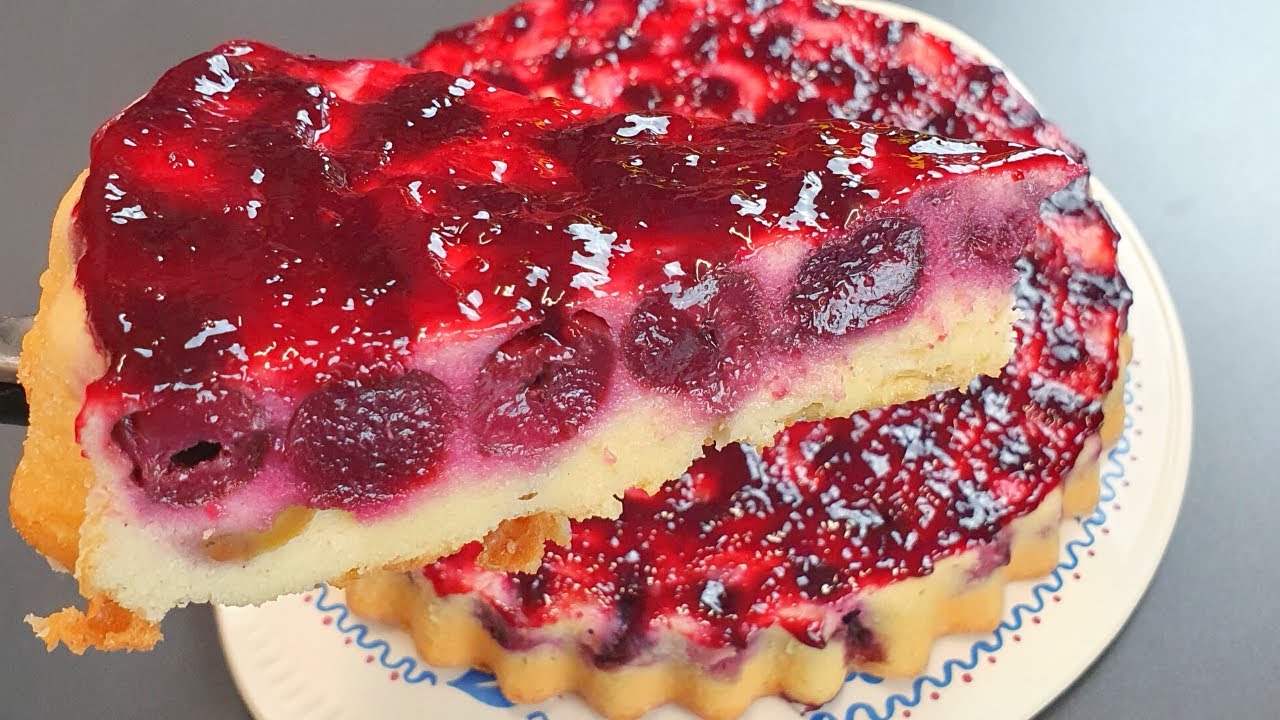 Легкий вишневый торт! Приготовьте этот рецепт для своей семьи и удивите всех
