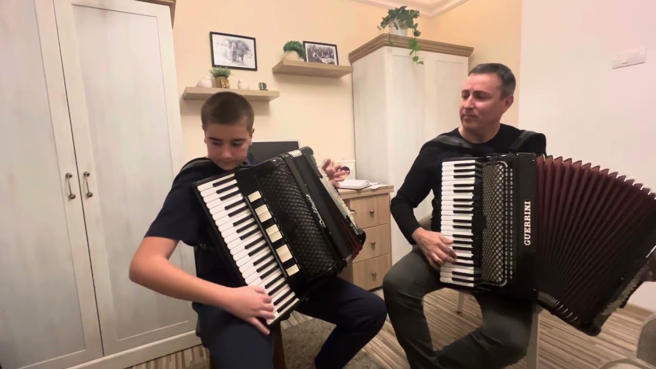 Jovan Rastovic i Sale Zorkic-Medeno kolo(Ljubiša Pavković)