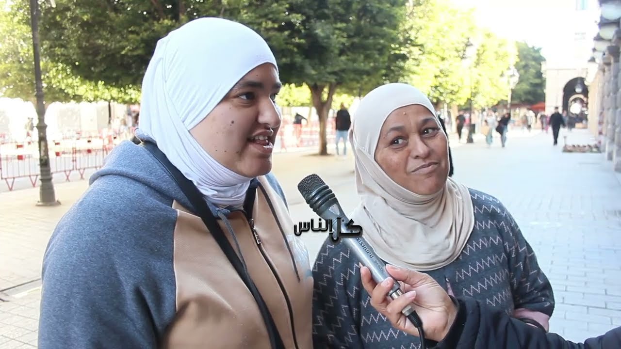 حماتي عندي بالدنيا نحبها اكثر من أولادي وسلفتي تناديلي وجه الغراب عمامي سحتوني من الدار انا نحب جدتي