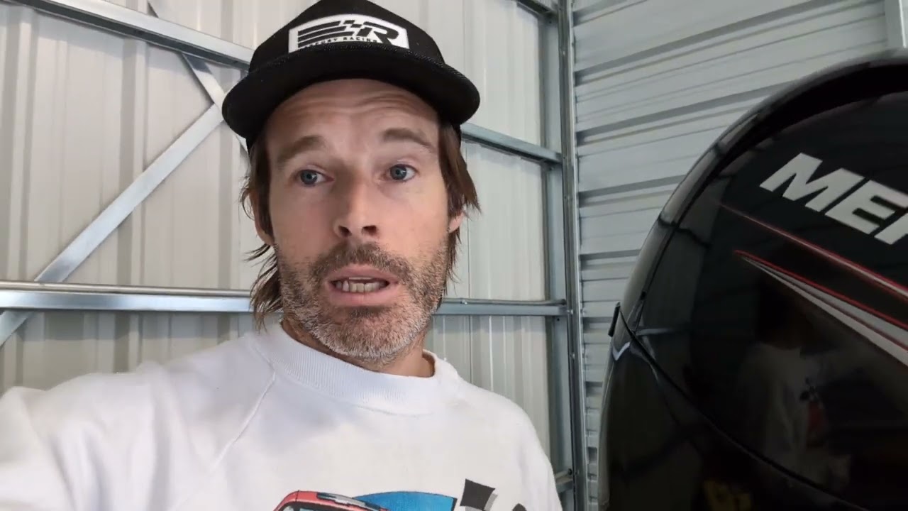 Thoughts on the new Mercury Racing 200R V6. An enthusiast performance outboard for smaller boats