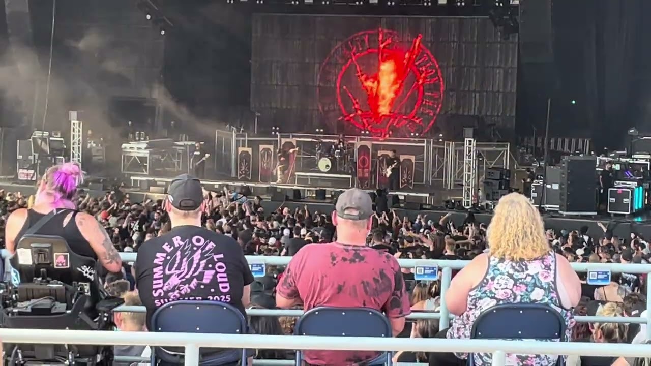 The Amity Affliction - Soak Me in Bleach, Live in Toronto 2025 | Summer of Loud at Budweiser Stage