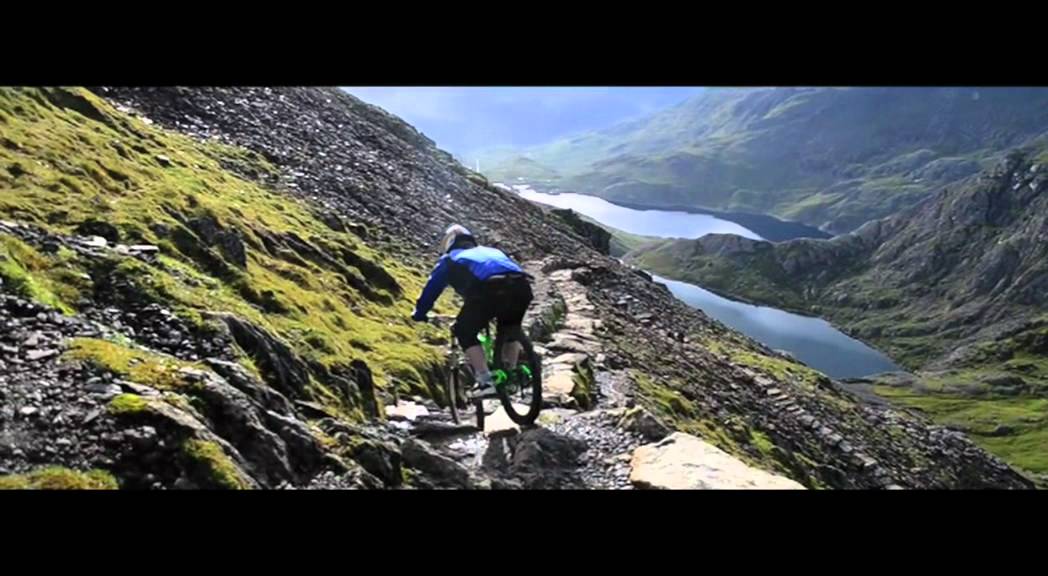 Snowdon PYG Track - The fast and painful way!