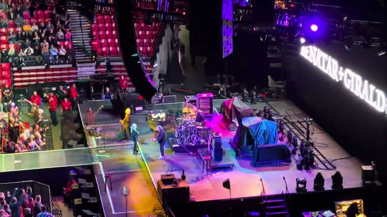 Pat Benatar & Neil Giraldo @ Viejas arena San Diego California 11/16/25 part one