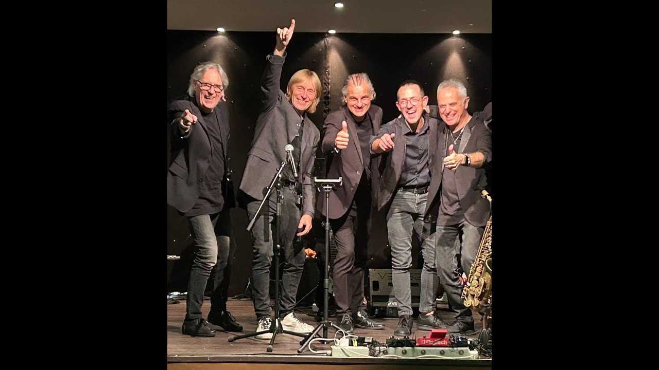 Non c'è Pace Tra Gli Ulivi Davide Castagno al sax-M. Biondo & Orchestra Grande Evento versione 