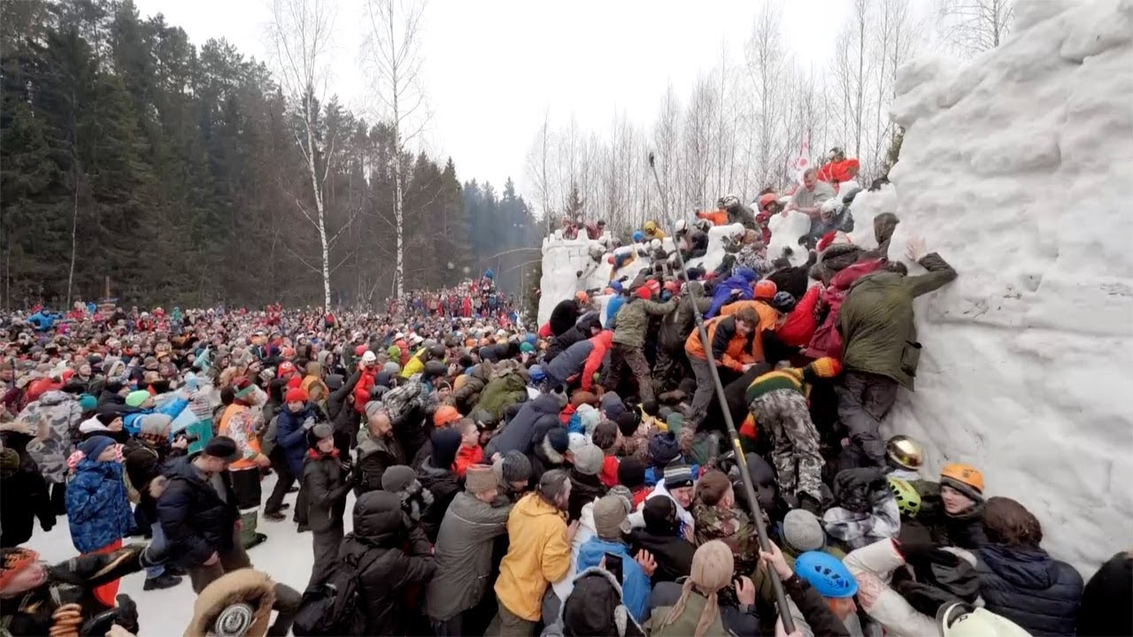 Village Has Huge Snowball Battle