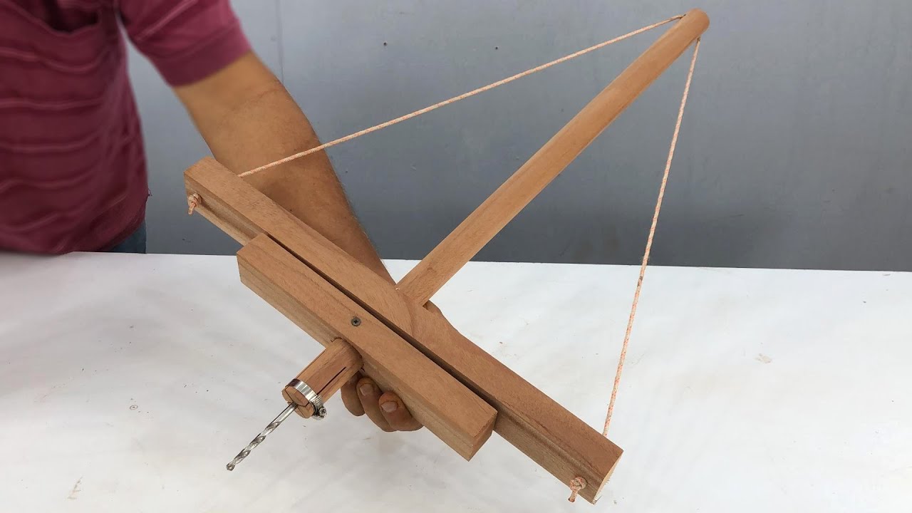 ¡No Vas a Creer Cómo Funciona! Taladro Manual Hecho a Mano 🔨 DIY Carpintería