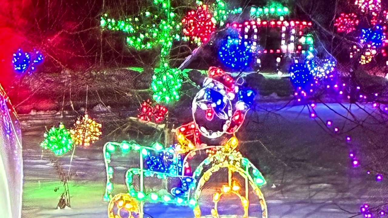 Demurest Farms Orchard Of Lights 2025