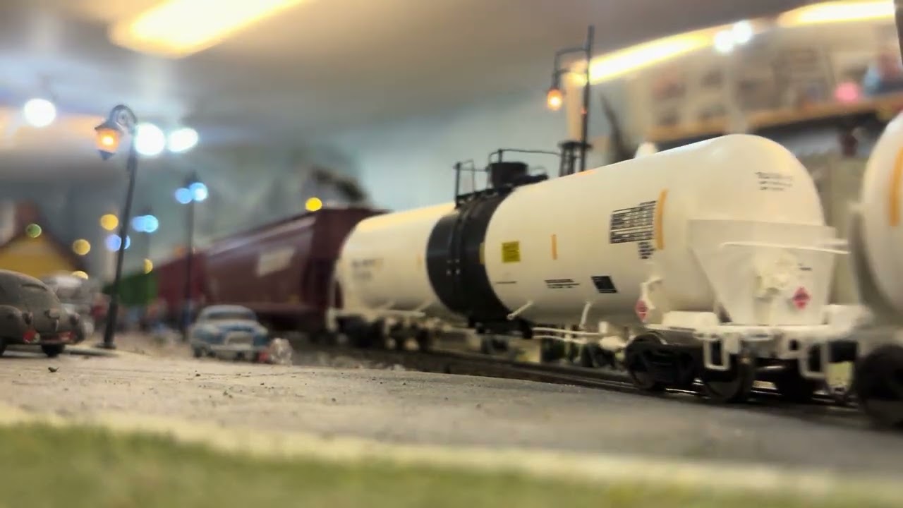 Ho Scale CN Freight Train with CN Heritage Units & NS Dash 9 units. 
