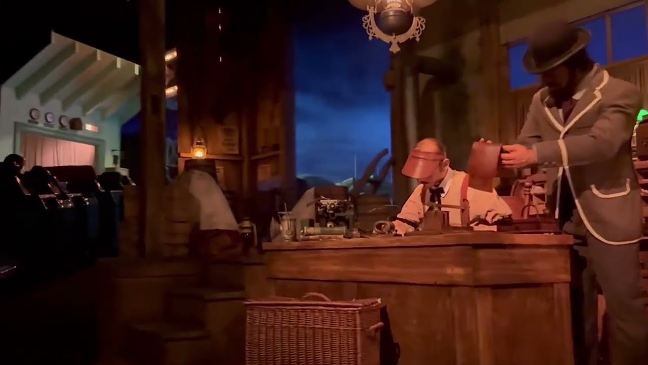 Epcot Spaceship Earth Ride January 2026