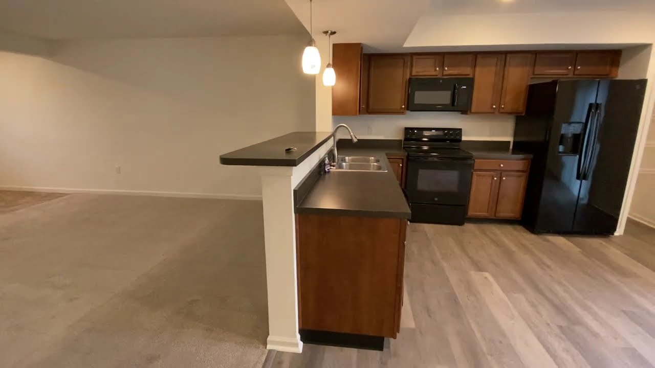 Parker 154 Townhome with Garage