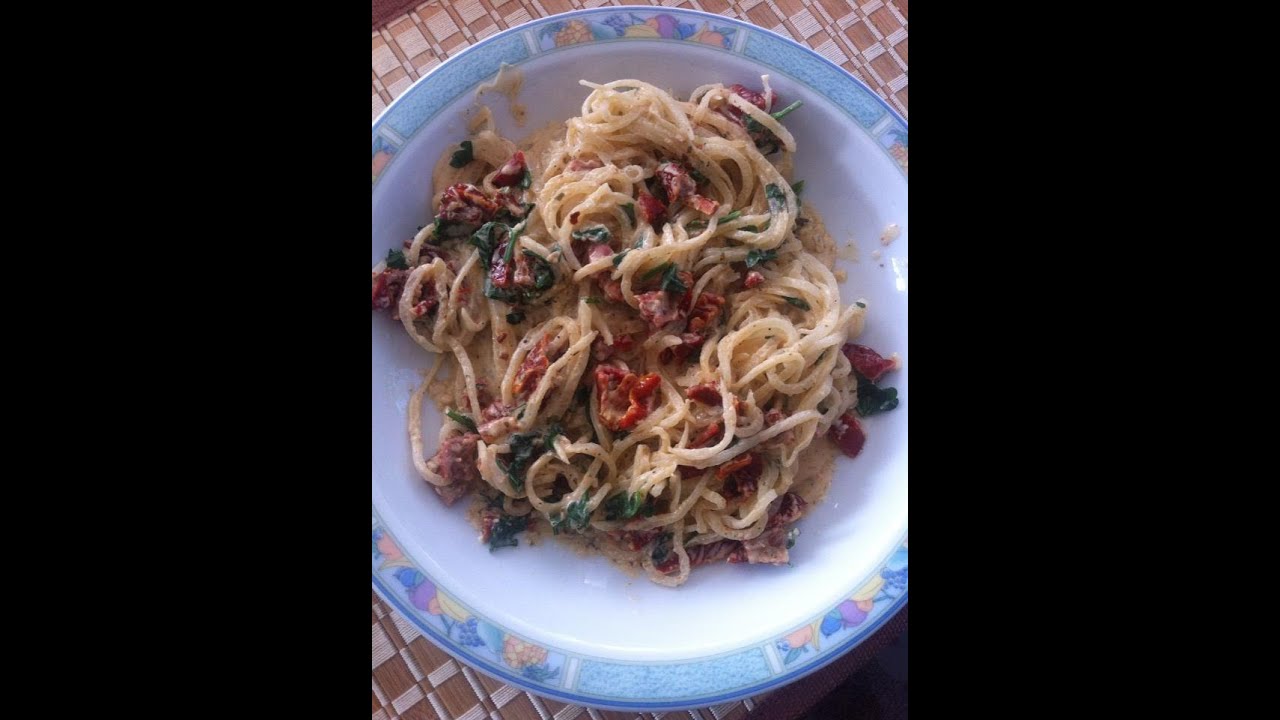 Low Carb Rettich Spaghetti in cremiger Soße