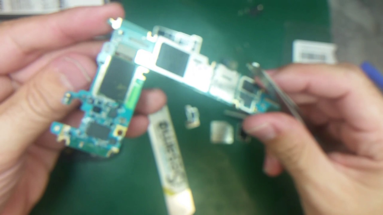 Samsung Galaxy S6 Active : tear down, water damage treatment,and screen replacement ( Part 2 )