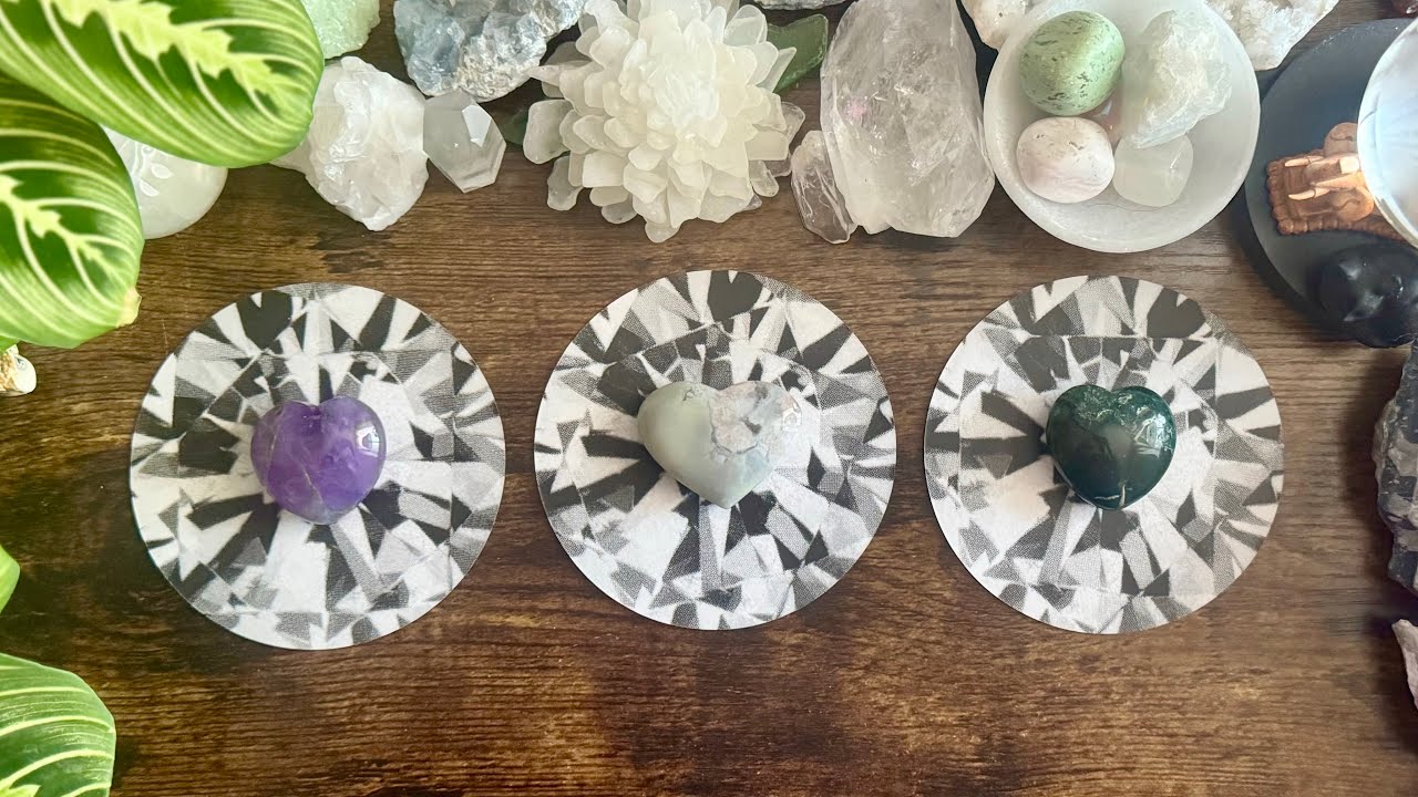 All about your FUTURE love. 💜🤍💚 (In-depth!) 💜🤍💚 PICK A CARD READING 💚🤍💜 TIMELESS 💚🤍💜
