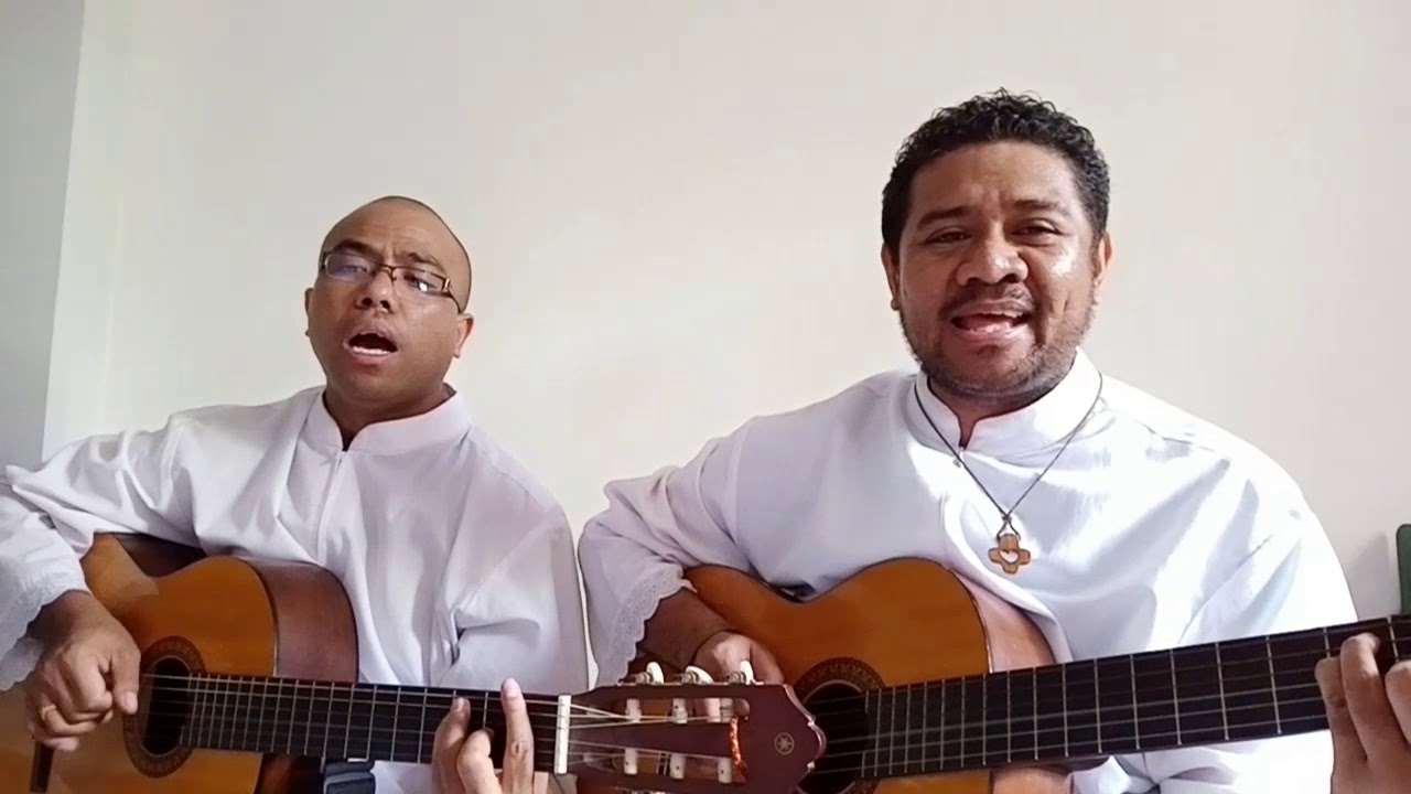 Kudengar Kicau Burung - Ladis Naisaban (Acoustic Guitar Cover)