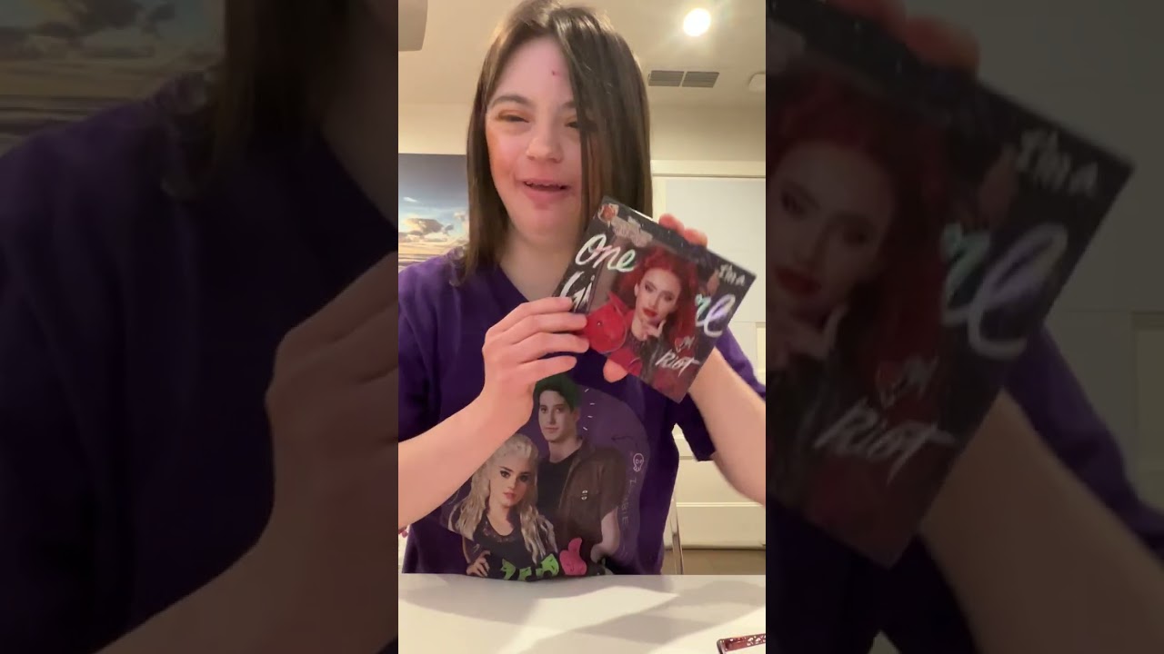 Descendants 3 Jane makeup look