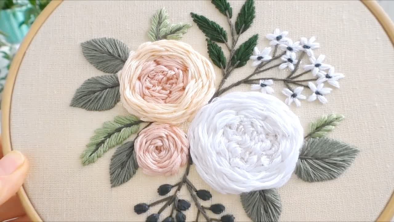 刺绣教程：一环玫瑰花簇，爱意满满的刺绣图案，看着难，绣简单！