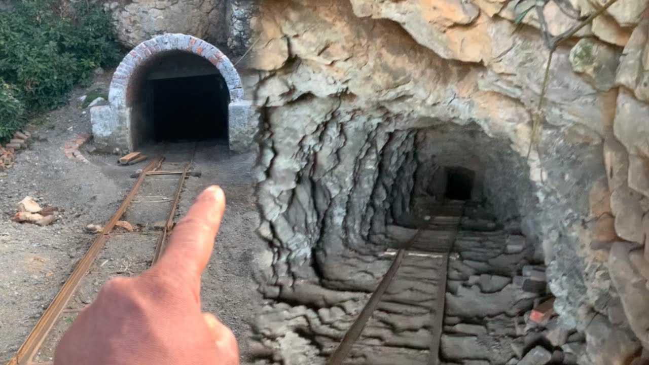 Main ne koelay ki mine ka poora visit kiya 😊 