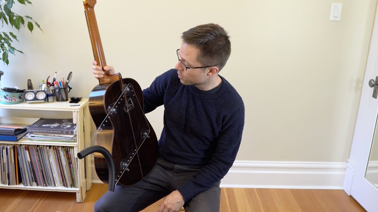 Обзор: Guitarlift — подставка и опора для гитары с креплением сзади