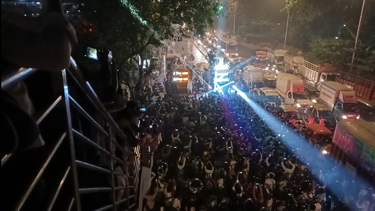 Ap Outline 🆚 V series + Sound Competition Huge Crowd 🤩 Mahim sandal.. Sewri Wadala Always on top 🔊