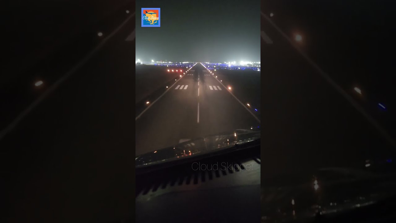 Trivandrum night landing , cockpit view runway 32