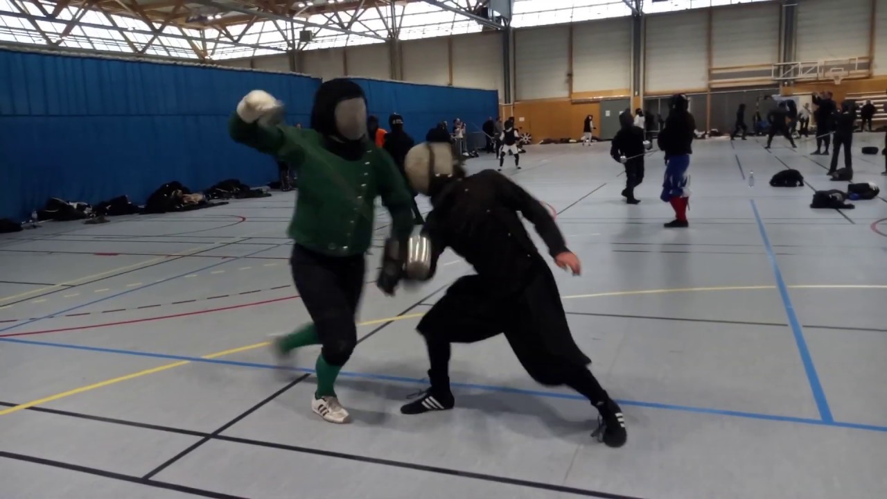 Daniel Hambraeus(epee, green) vs David Pascal(Foil, black)