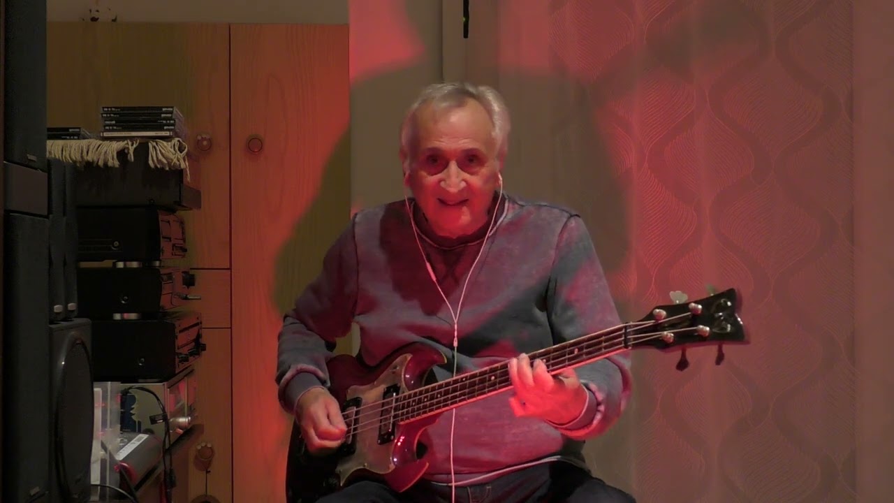 Piangi con me" The Rokes" Tony Salvato al basso."🎸
