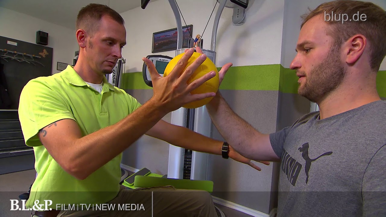 Querschnittslähmung durch Bandscheibenvorfall - Rohschnitt bluptv